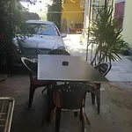 Toni With Free Parking